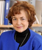 Dr. Ana Krajnc